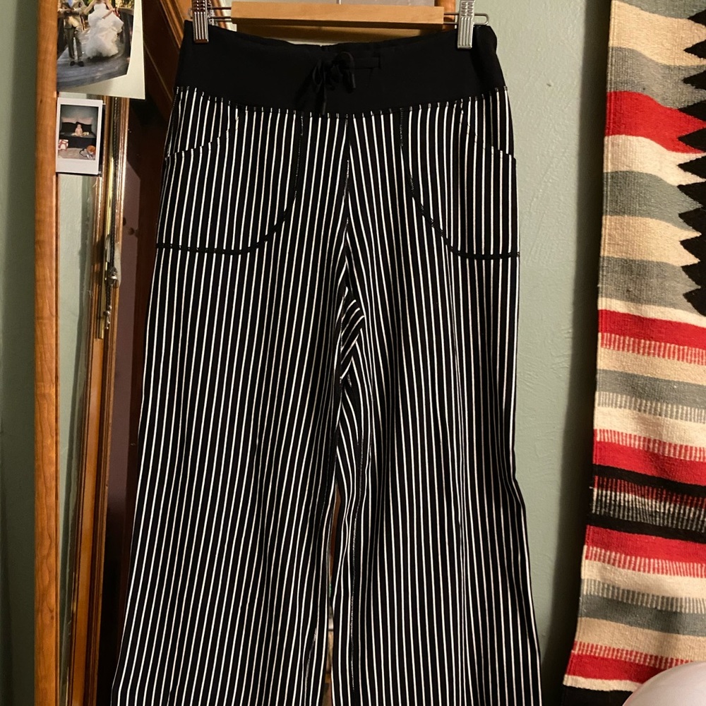 Lululemon Wide Leg Pant